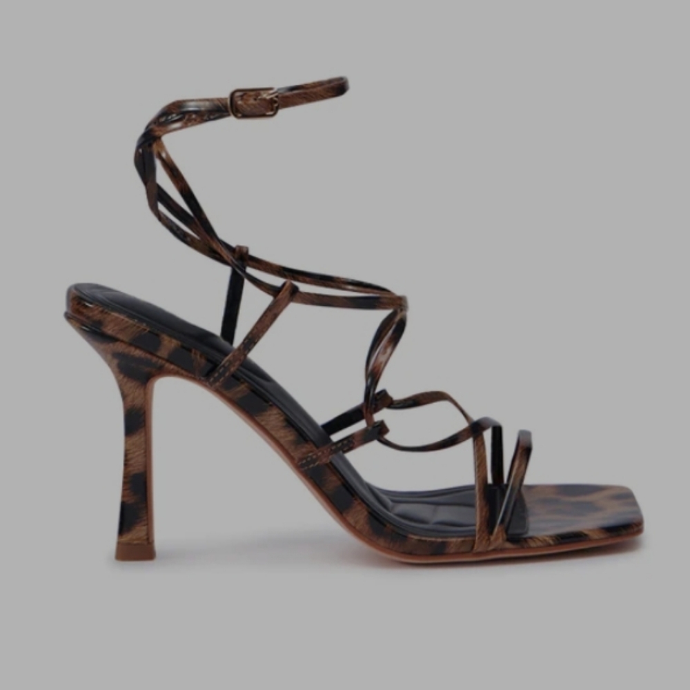 Chic Leopard Print Strappy Heels